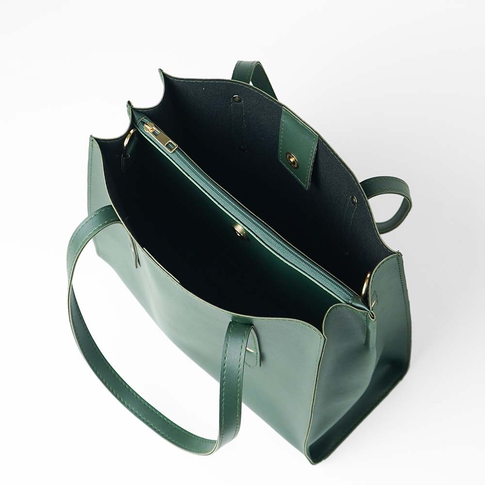 Multi compartment Stachel Bag Green